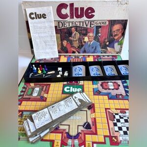 Clue Detective Game 1986 by Parker Brothers Vintage